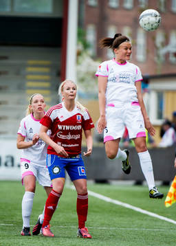 Elin Rubensson, LDB Malmö, ser Katrine Veje, hoppa
