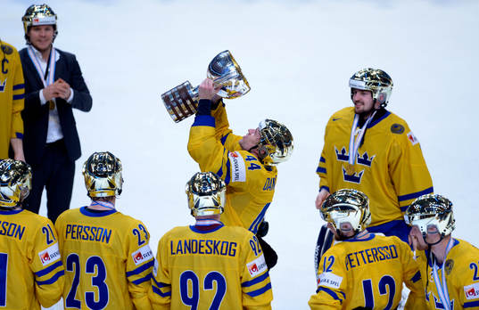 Nicklas Danielsson, Sverige, lufter VM-bucklan, jubel