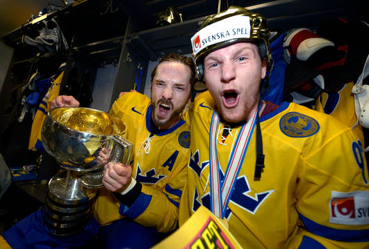 Niklas Persson och Gabriel Landeskog, Sverige, med