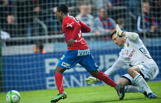 May Mahlangu, Helsingborg, rundar Kevin Stuhr Ellegaard,