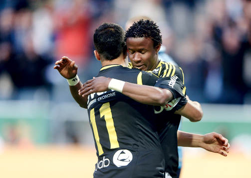Nabil Bahoui, AIK kramar om Kennedy Igboananike som precis