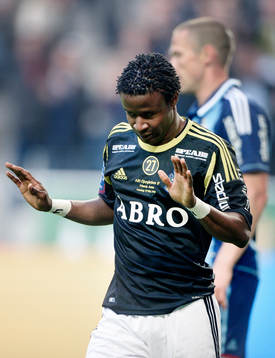 Kennedy Igboananike, AIK har precis gjort 1-0 men