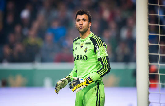 Kyriakos Stamatopoulos, målvakt, AIK