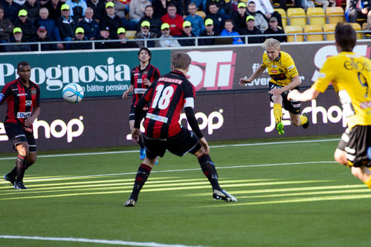 Johan Larsson, Elfsborg kanonskott och 2-0 till Elfsborg