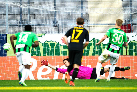 Andreas Drugge, Gais, gör matchens enda mål på straff.