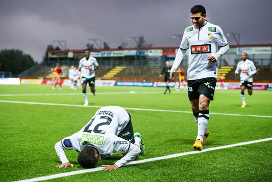 Nasiru Mohammed, Häcken gör sin målgest