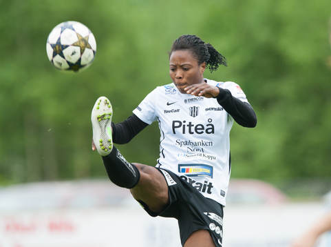 Faith Ikidi, Piteå
