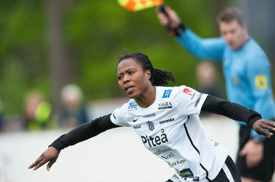 Faith Ikidi, Piteå