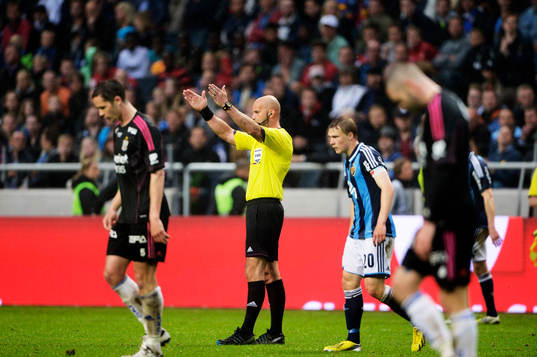 Spelarna går av matchen