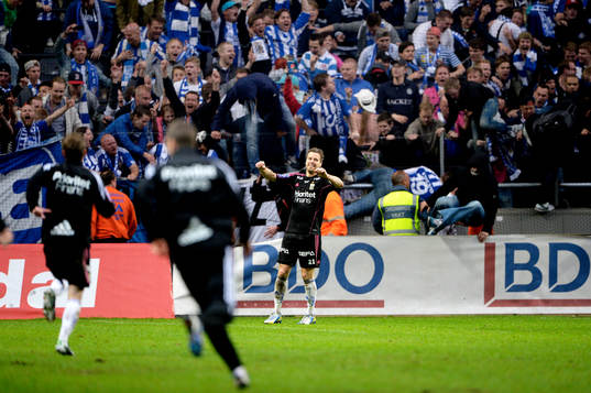 Pontus Farnerud, IFK Göteborg jublar