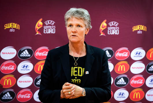 Pia Sundhage, förbundskapten