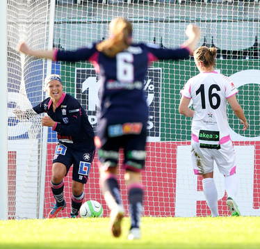 Mål 1-0 Linköping Pernille Harder