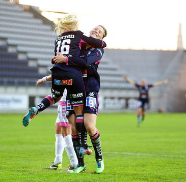 Segermål 3-1 Linköping Stina Blackstenius