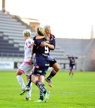 Segermål 3-1 Linköping Stina Blackstenius