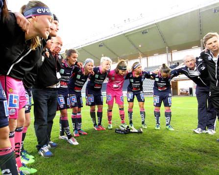 Matchvinnare Linköping Pernille Harder (ser häråt) med