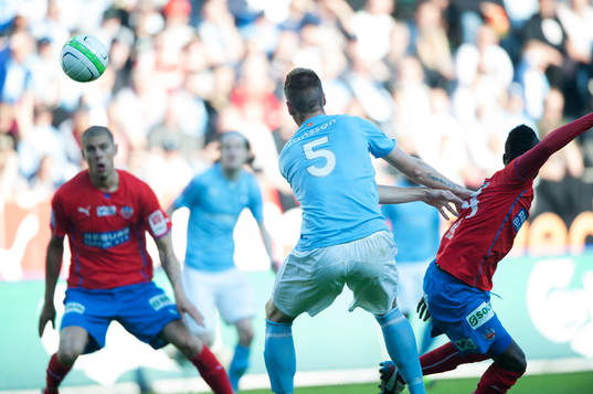Knuff i ryggen, Pontus Jansson, Malmö