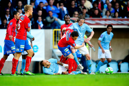 Magnus Eriksson, Malmö FF, ligger