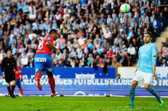 Álvaro Santos, Helsingborg nickar in 1-1