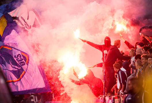 Supportrar med bengaleld