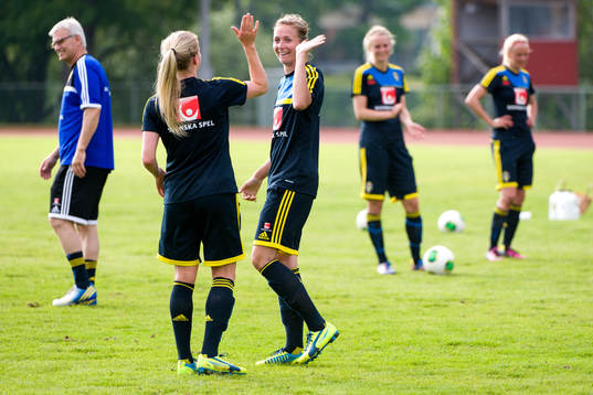 Emmelie Konradsson, Sveirge, jublar