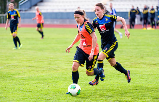 Sara Thunebro jagas av Antonia Göransson, Sverige