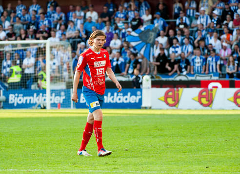 Darjan Bojanic, utvisas, andra gula, rött kort, lämnar