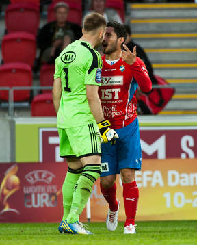 John Alvbåge, målvakt, Göteborg, bråkar med Pablo