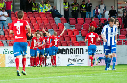 Mario Vasilj, Öster jubel och Göteborgs spelare deppar i
