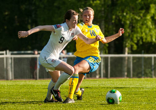 Fanny Rose Lavelle, USA, och Fanny Andersson, Sverige