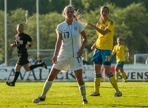 och Danielle Weatherholt, USA. och Nellie Karlsson, Sverige