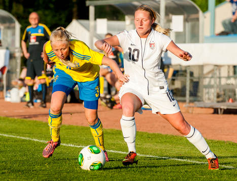 Elin Bragnum, Sverige och Karlie Mueller, USA