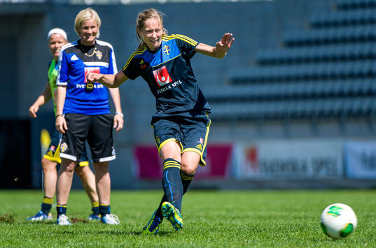 Emmelie Konradsson, Sverige