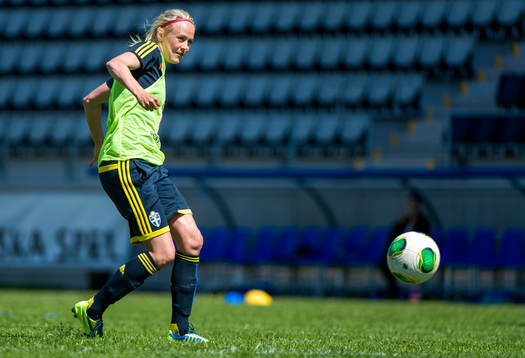 Josefine Öqvist, Sverige