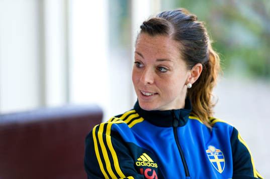Lotta Schelin, Sverige