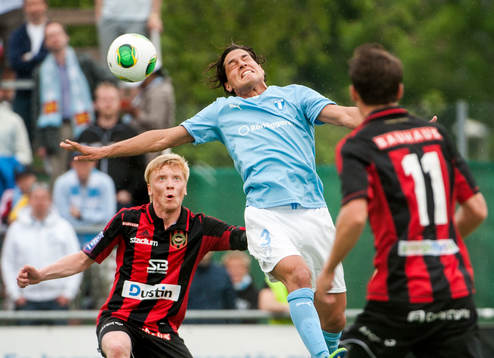Gustav Sandberg Magnusson, Brommapojkarna, ser på när