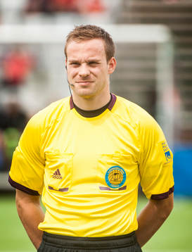 Kristoffer Karlsson, domare