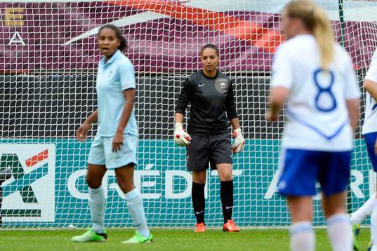 Sarah BOUHADDI - 01.06.2013 - France / Finlande - Match