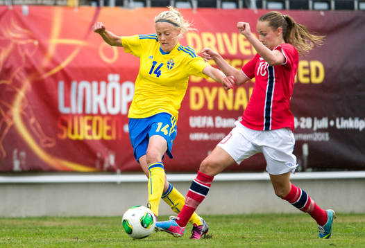 Josefine Öqvist, Sverige