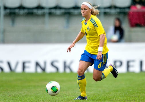 Sara Thunebro, Sverige