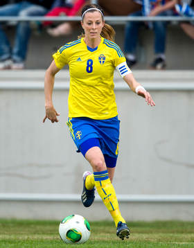 Lotta Schelin, Sverige
