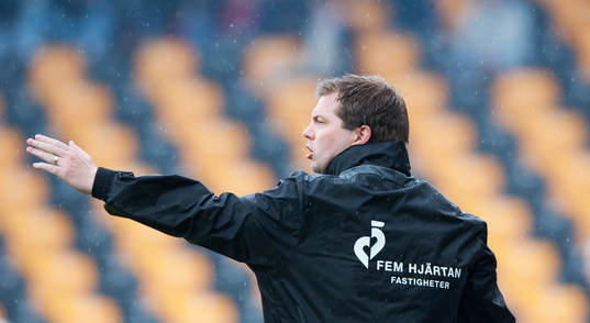 Jens Gustafsson, tränare, Halmstad