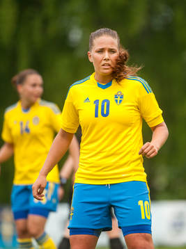 Jennifer Egelryd, Sverige