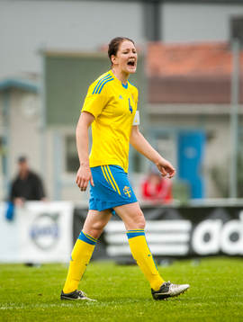Mia Carlsson, Sverige