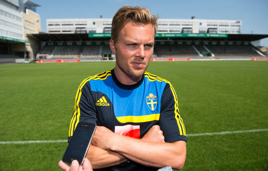 Träning på Söderstadion i Stockholm. Sebastian Larsson