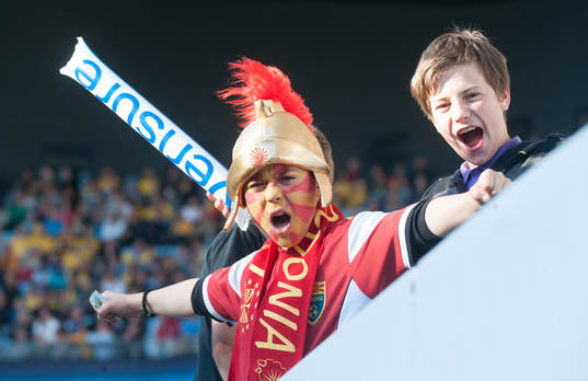 Supporter, Makedonien