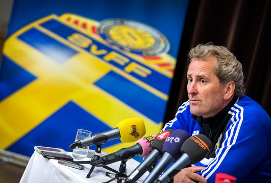 Presskonferens med Erik Hamrén, förbundskapten