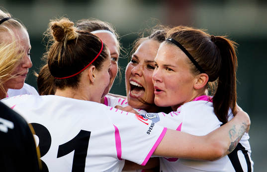 Anja Mittag, Sara Björk Gunnarsdottir, Katarina Veje, LdB