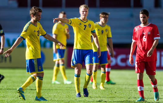 Oscar Hiljemark, Sverige