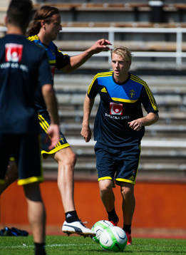 Ola Toivonen på Sveriges träning 6 juni 2013 i Stockholm
