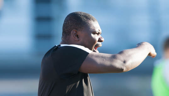 Mike Owusu, tränare, Höör
